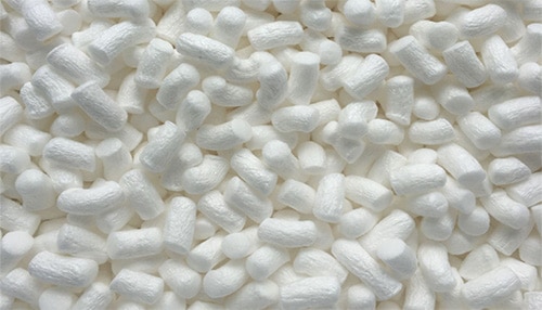 EPE包裝材料的種類: EPE珍珠棉、 珍珠棉袋、 泡泡粒、 珍珠棉板。 珍珠棉或珍珠棉袋的特性:質(zhì)輕柔軟,無臭無毒,耐沖擊性,保護產(chǎn)品給予足夠的緩沖和表面保護。 泡泡粒的特性:不易破損,可填塞較細小的縫隙,易用于外觀復(fù)雜的產(chǎn)品保護。